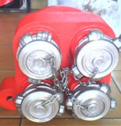 Đầu trụ tiếp nước 4 ngã